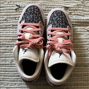 Kids Floral Sneakers with Pink Laces